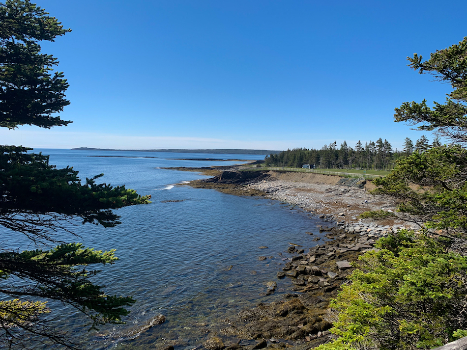 Breathtaking coastline views at the Ovens Natural Park. 