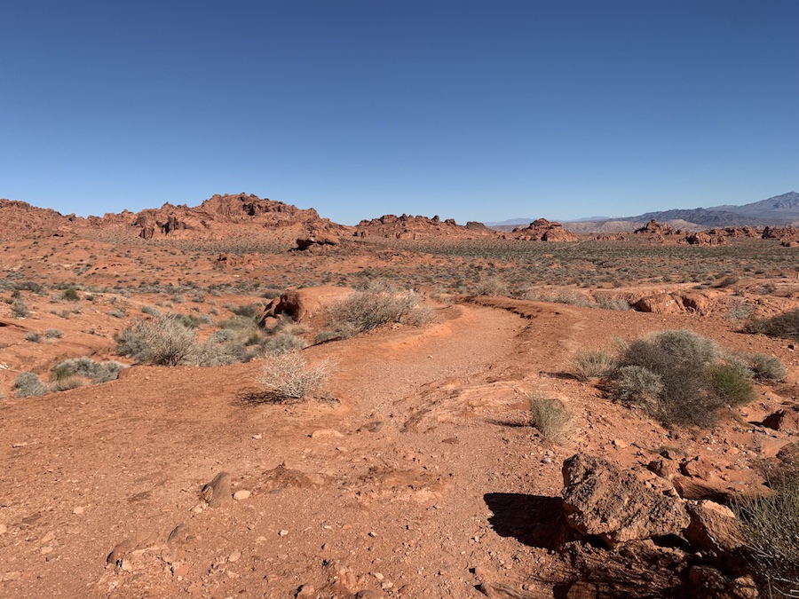 Desert trail to Arrowhead Trail in the Valley Of Fire State Park.